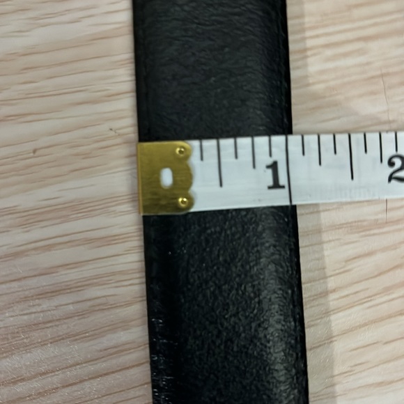 Designer inspired B buckle reversible leather belt size 32 - Picture 9 of 9